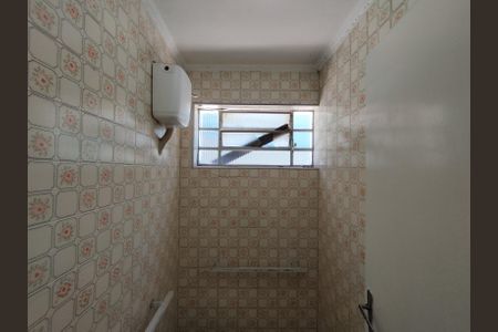 Casa para alugar com 730m², 4 quartos e 5 vagas Casa para alugar com 730m², 4 quartos e 5 vagasBanheiro - torneira