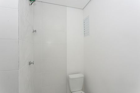 Apartamento à venda com 40m², 2 quartos e 1 vaga Apartamento à venda com 40m², 2 quartos e 1 vagaBanheiro