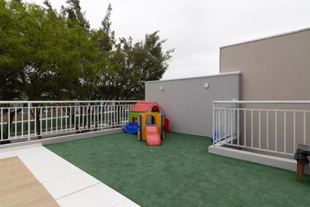 Apartamento à venda com 40m², 2 quartos e 1 vaga Apartamento à venda com 40m², 2 quartos e 1 vagaÁrea comum - Playground