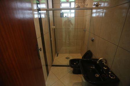 Casa à venda com 300m², 3 quartos e sem vagaBanheiro