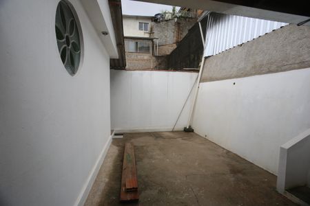 Casa à venda com 300m², 3 quartos e sem vagaArea de serviço