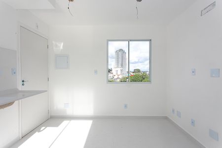 Apartamento à venda com 40m², 2 quartos e sem vaga Apartamento à venda com 40m², 2 quartos e sem vagaSala