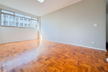 Apartamento à venda com 75m², 2 quartos e 1 vagaSala 