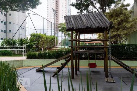 Apartamento à venda com 90m², 3 quartos e 2 vagas Apartamento à venda com 90m², 3 quartos e 2 vagasÁrea comum - Playground