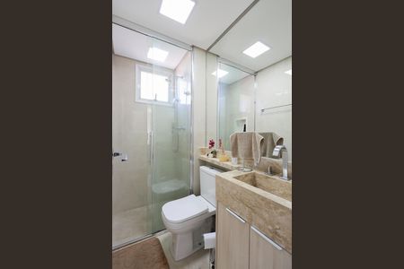 Apartamento à venda com 90m², 3 quartos e 2 vagas Apartamento à venda com 90m², 3 quartos e 2 vagasBanheiro social