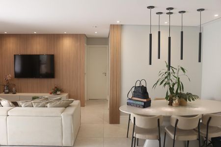 Apartamento à venda com 84m², 2 quartos e 2 vagasSala