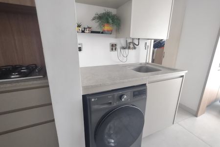 Apartamento à venda com 84m², 2 quartos e 2 vagasÁrea de Serviço