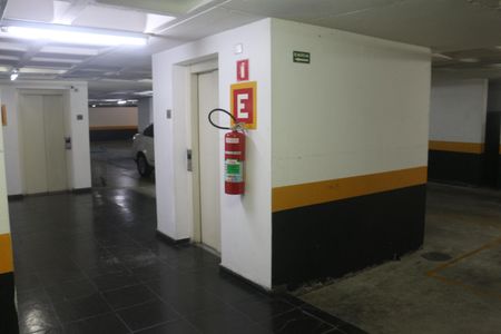 Apartamento à venda com 84m², 2 quartos e 2 vagasGaragem