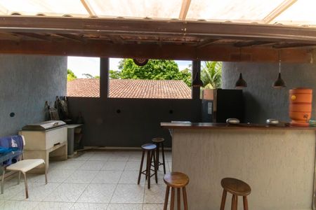 Casa para alugar com 330m², 3 quartos e 1 vagaÁrea externa