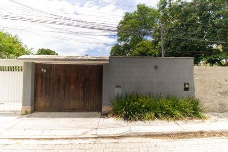 Casa para alugar com 330m², 3 quartos e 1 vagaFachada