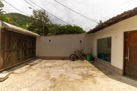 Casa para alugar com 330m², 3 quartos e 1 vagaÁrea externa