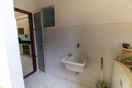 Casa para alugar com 330m², 3 quartos e 1 vagaÁrea de Serviço