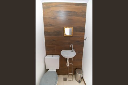 Casa para alugar com 330m², 3 quartos e 1 vagaBanheiro Externo