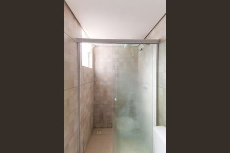 Banheiro de kitnet/studio para alugar com 1 quarto, 25m² em Alto da Mooca, São Paulo