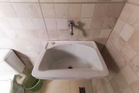 Banheiro de kitnet/studio para alugar com 1 quarto, 25m² em Alto da Mooca, São Paulo