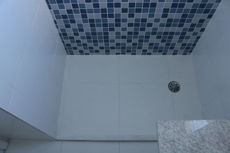 Apartamento à venda com 96m², 3 quartos e 1 vagaBanheiro da Suíte 2