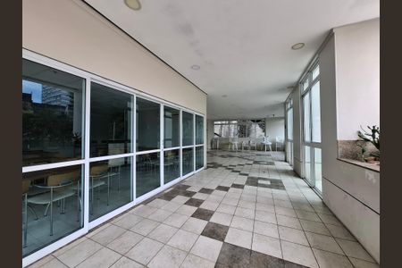 Apartamento à venda com 97m², 2 quartos e 1 vagaÁrea comum- Salão de festas 