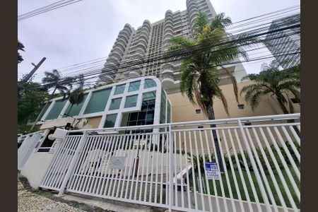 Apartamento à venda com 97m², 2 quartos e 1 vagaFachada 