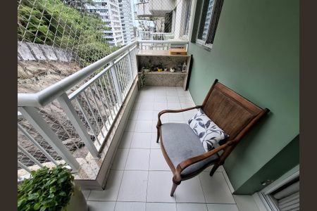 Apartamento à venda com 97m², 2 quartos e 1 vagaVaranda 