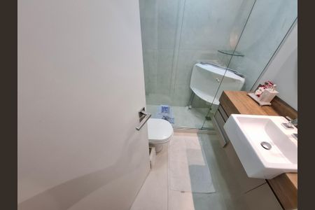 Apartamento à venda com 97m², 2 quartos e 1 vagaBanheiro 