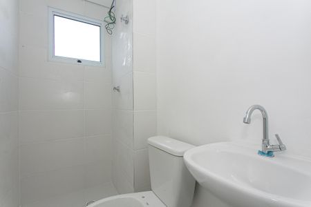 Apartamento à venda com 40m², 2 quartos e sem vaga Apartamento à venda com 40m², 2 quartos e sem vagaBanheiro