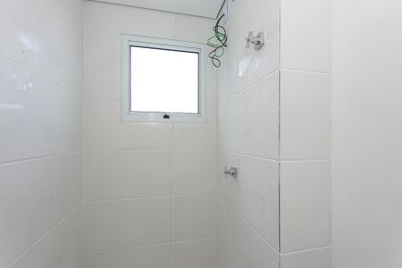 Apartamento à venda com 40m², 2 quartos e sem vaga Apartamento à venda com 40m², 2 quartos e sem vagaBanheiro