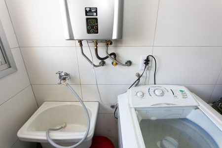 Apartamento para alugar com 64m², 3 quartos e 1 vagaÁrea de Serviço