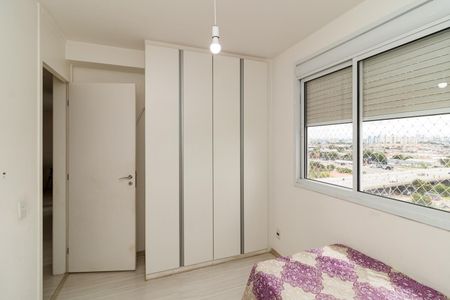 Apartamento à venda com 65m², 3 quartos e 1 vagaQuarto 2