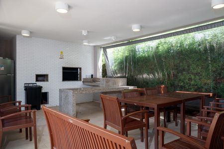 Apartamento à venda com 65m², 3 quartos e 1 vagaÁrea comum