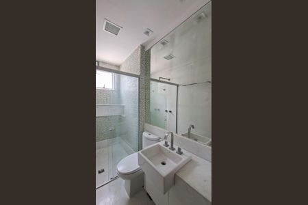 Casa à venda com 220m², 4 quartos e 3 vagasBanheiro da Suíte