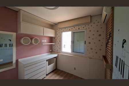 Casa à venda com 220m², 4 quartos e 3 vagasQuarto 2