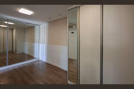 Casa à venda com 220m², 4 quartos e 3 vagasQuarto