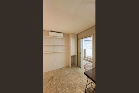 Casa à venda com 220m², 4 quartos e 3 vagasCozinha