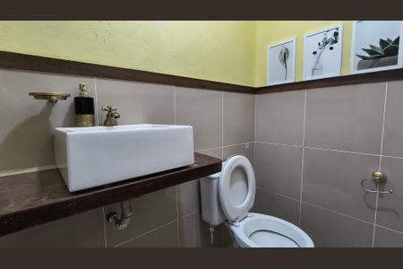 Casa de Condomínio para alugar com 3 quartos, 300m² em Vargem Pequena, Rio de Janeiro