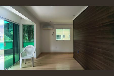 Casa de condomínio para alugar com 300m², 3 quartos e 3 vagas Casa de condomínio para alugar com 300m², 3 quartos e 3 vagasSuíte 1