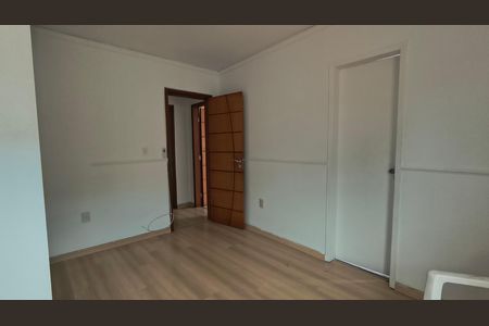 Casa de condomínio para alugar com 300m², 3 quartos e 3 vagas Casa de condomínio para alugar com 300m², 3 quartos e 3 vagasSuíte 3