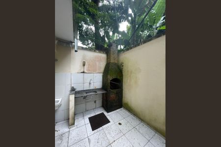 Casa de condomínio à venda com 135m², 2 quartos e 2 vagas Casa de condomínio à venda com 135m², 2 quartos e 2 vagasÁrea externa