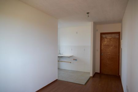Sala de apartamento para alugar com 2 quartos, 60m² em Chácara São Pedro, Aparecida de Goiânia - Go, Aparecida de Goiânia