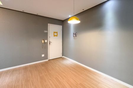Sala de apartamento à venda com 2 quartos, 56m² em Santa Terezinha, São Bernardo do Campo