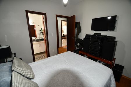 Apartamento à venda com 92m², 3 quartos e 2 vagasQuarto 3 - Suíte