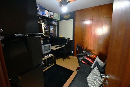 Apartamento à venda com 92m², 3 quartos e 2 vagasQuarto 1