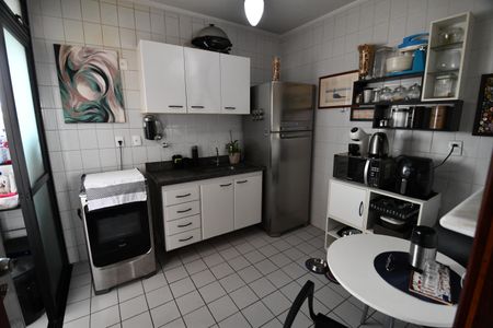Apartamento à venda com 92m², 3 quartos e 2 vagasCozinha