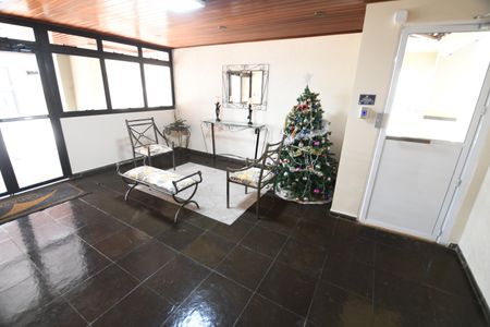 Apartamento à venda com 92m², 3 quartos e 2 vagasHall social