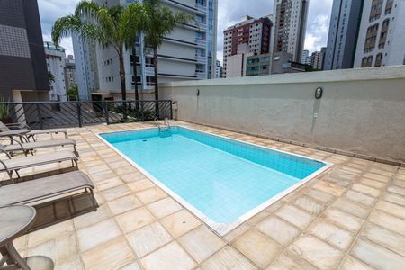 Apartamento à venda com 93m², 3 quartos e 2 vagasÁrea comum - Piscina
