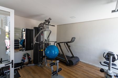 Apartamento à venda com 93m², 3 quartos e 2 vagasÁrea comum - Academia