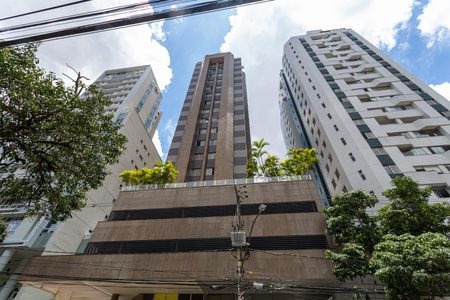 Apartamento à venda com 93m², 3 quartos e 2 vagasFachada