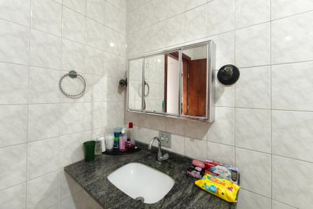 Casa à venda com 400m², 6 quartos e 3 vagasBanheiro Social 2