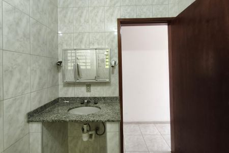 Casa à venda com 400m², 6 quartos e 3 vagasBanheiro Social