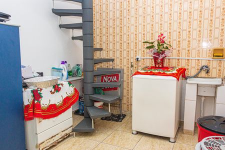 Área de Serviço de casa para alugar com 4 quartos, 120m² em Socorro, São Paulo