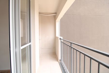 Sacada de apartamento para alugar com 2 quartos, 39m² em Jardim Santo Antoninho, São Paulo